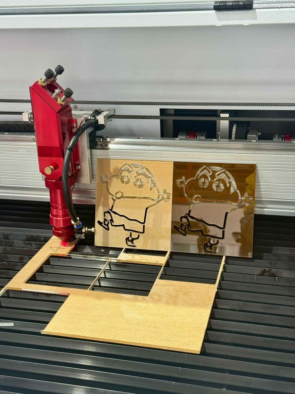 ตัดอะคริลิคตามแบบ ตัดอะคริลิคตามแบบ